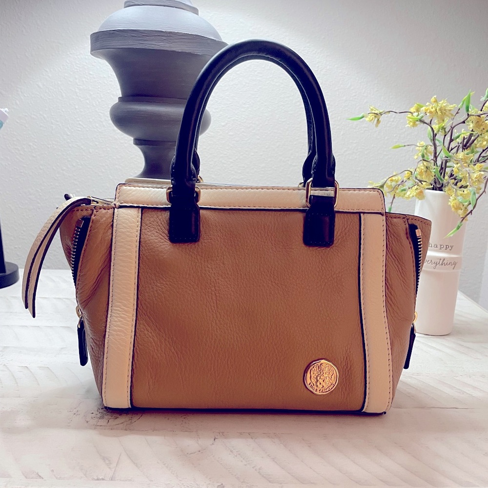 Vince Camuto small handbag